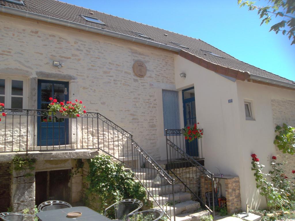 Holiday home Les Trois Croix Santenay (Cote-d'Or)